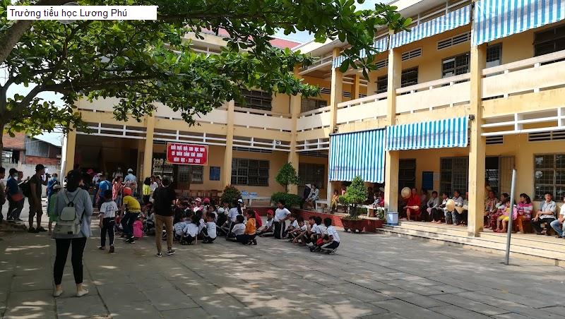 Trường tiểu học Lương Phú